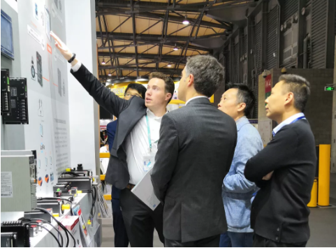 智慧物流,AGV,低壓伺服 智慧物流,AGV,低壓伺服