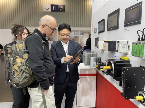 IMG_3382.JPG IMG_3382.JPG